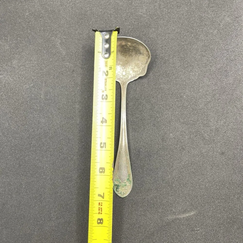 VTG Atq WM Rogers&Son Pat Jan 4 1910 Silverplate Daisy Pattern Gravy Soup Spoon